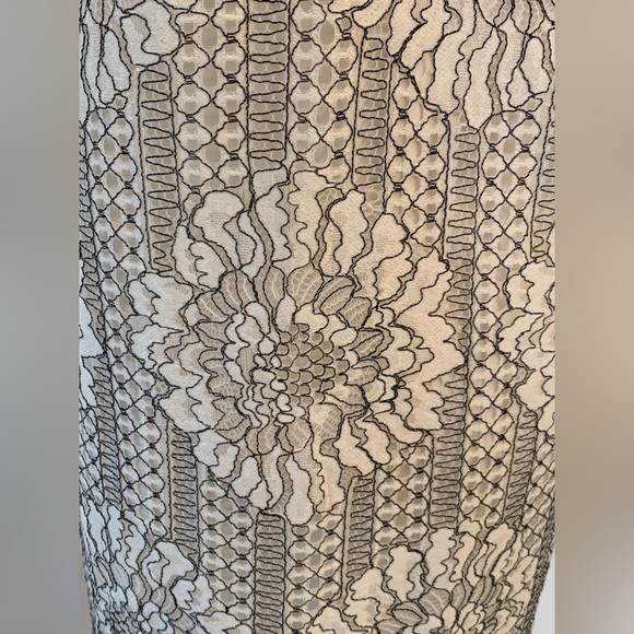 Socialite ~ Boho Stitching Dress Keyhole Front & Back Raw Hem Size Medium - Picture 13 of 17